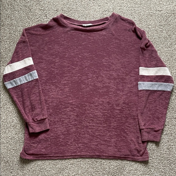 easel Tops - Women’s Burgundy Sweatshirt with Striped Sleeves